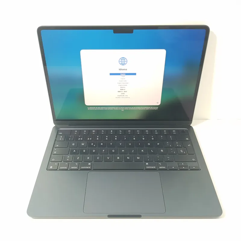 Apple MacBook Air 15,12 A3113 M3 8 RAM 256 SSD 13