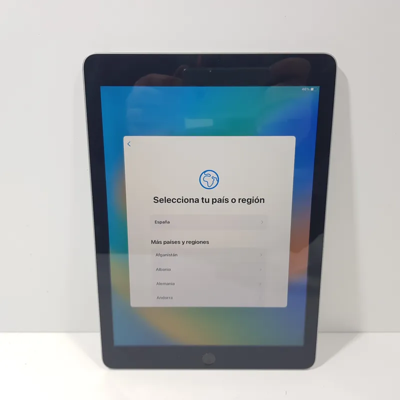 Apple iPad 5th Gen A1822 128GB Wifi 9,7