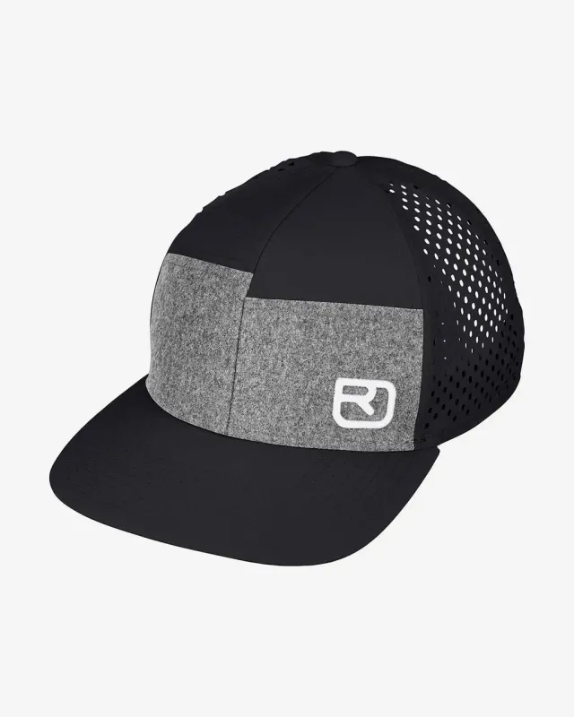 Gorra Ortovox Logo Air Trucker negro