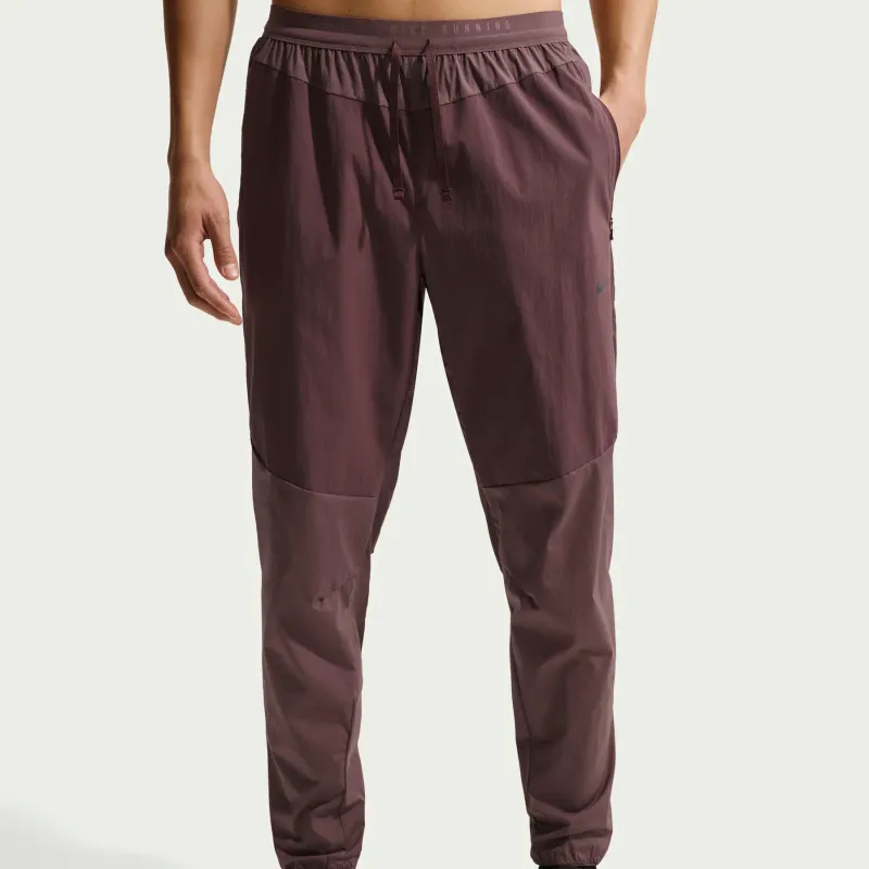 Pantalón de chándal Nike Stride Repel