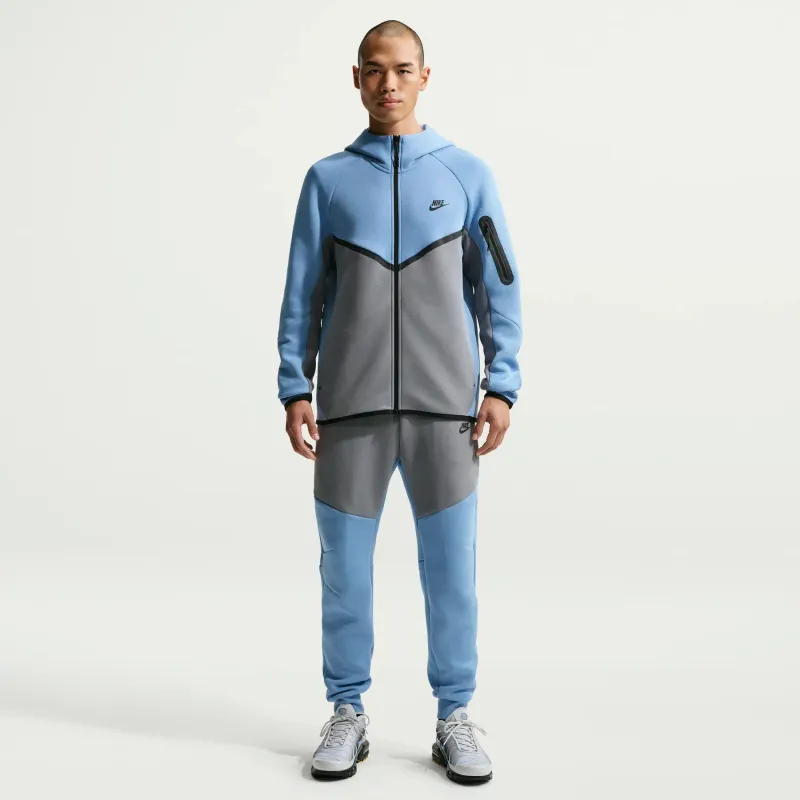 Sudadera Nike Tech