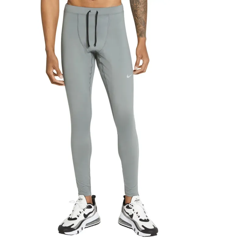 Pantalones cortos Nike Dri-fit Essentials