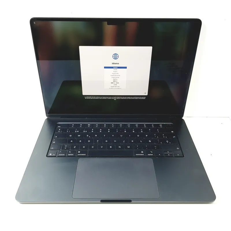 Apple MacBook Air 16,13 A3241 M4 16 RAM 256 SSD 15