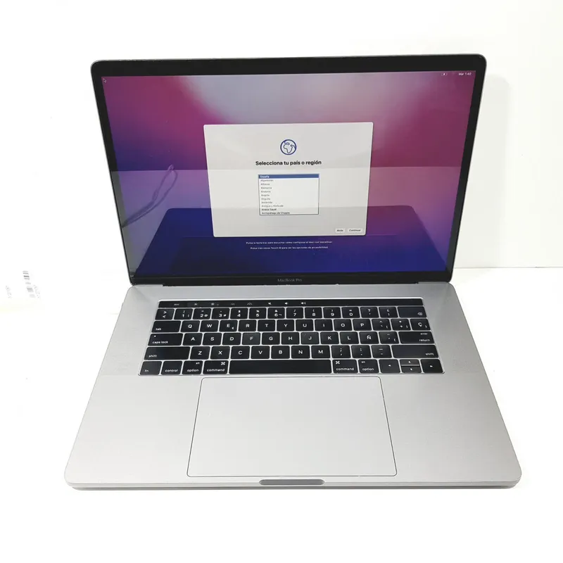 Apple Macbook Pro 13,3 i7 2,7Ghz 16 RAM 1TB SSD 15,4