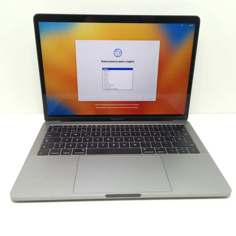 Apple Macbook Pro 14.1 i7 2,5 Ghz 8 RAM 256 SSD 13