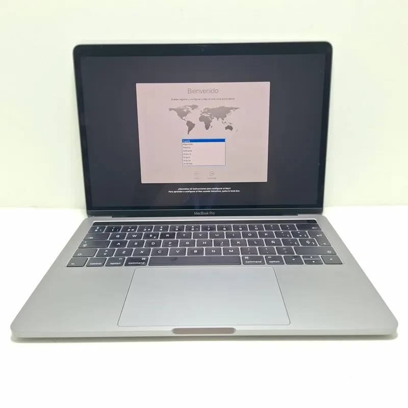 Apple MacBook Pro 13,2 i5-6267U 8 RAM 256 SSD Layout DE 13